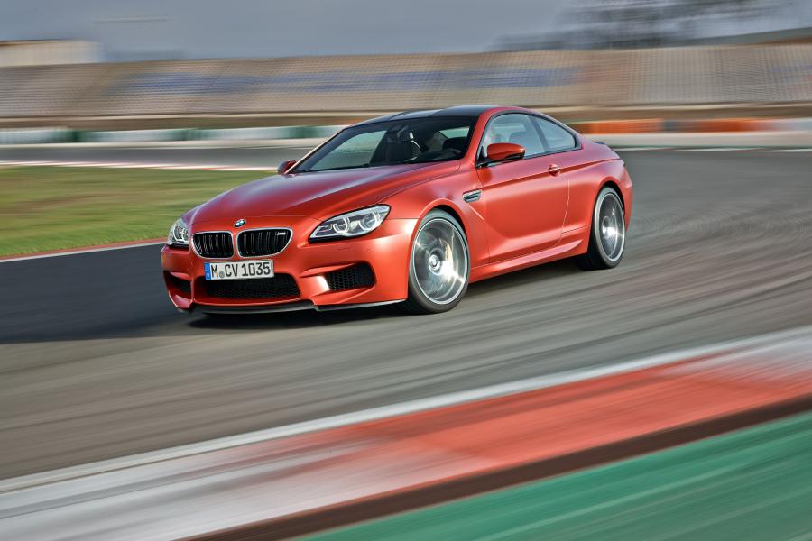  BMW M6 Coupe 2015 года  (фото 7 из 23)